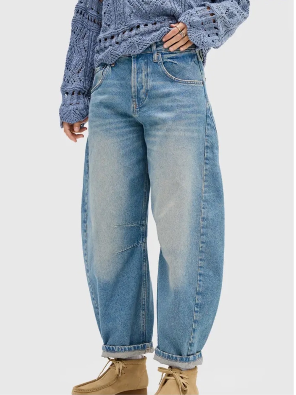 BDG Urban Outfitters Renae Barrel Leg Jeans High Rise Med Wash Blue Denim Sz 26